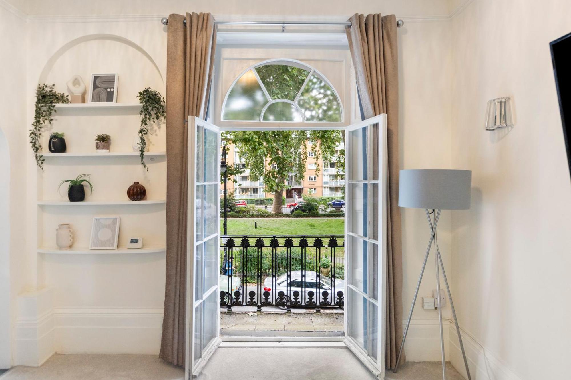 Апартаменты Regent'S Square Charming Flat Лондон Экстерьер фото